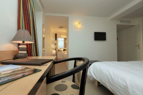 Hotel Logis Auberge De La Xaintrie