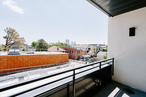 Mid Century Loft - Great View - Espadin Lohi