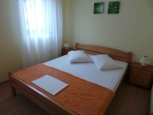 Apartments Pjescana Uvala/istrien 17335
