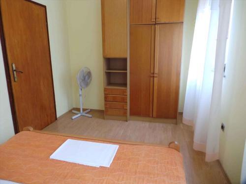 Apartments Pjescana Uvala/istrien 17335