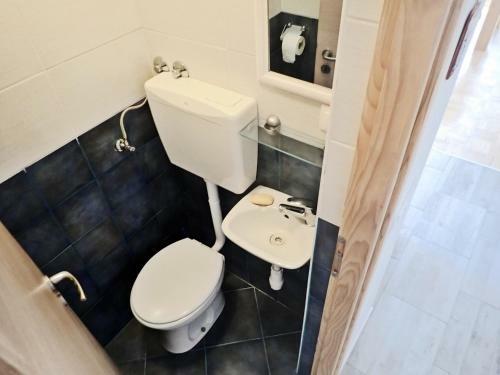 Apartment Adria With Seview