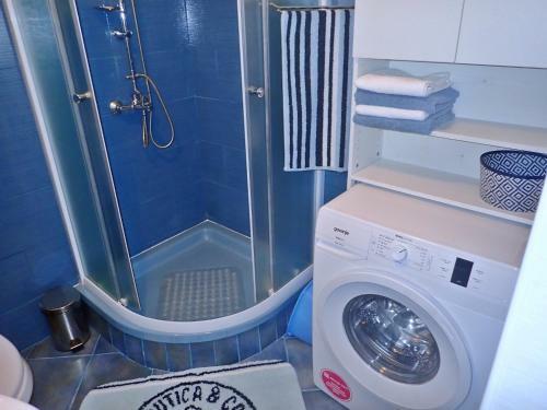 Apartment Adria With Seview
