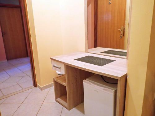 Apartment And Rooms Jaz-100 M From Pebble Beach