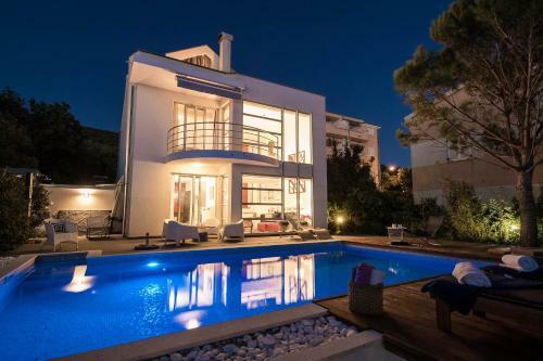 Villa Cd