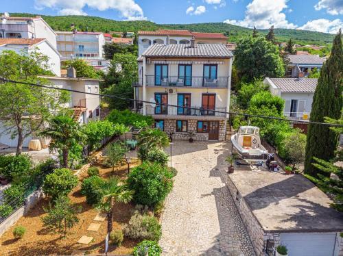 Apartments With A Parking Space Dramalj, Crikvenica - 18262