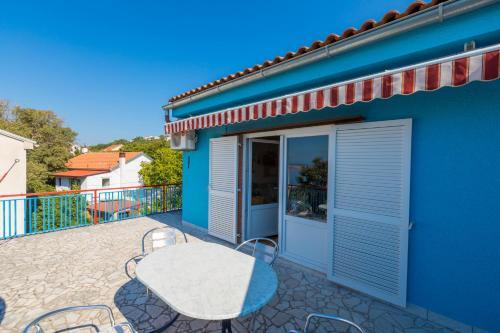 Apartments In Dramalj 41538