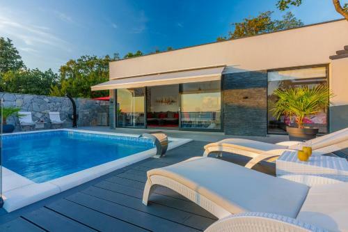 Holiday Home Hojka 2