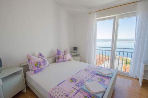 Apartment In Dramalj 41215