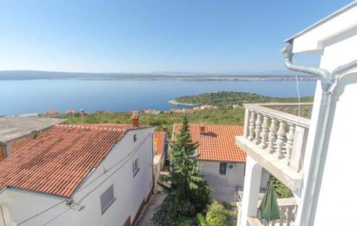 Apartment In Dramalj 41215