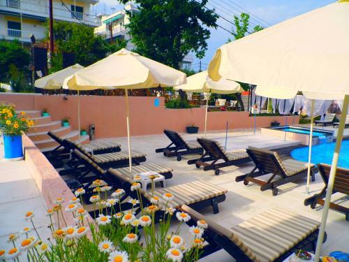 Golden Beach Hotel