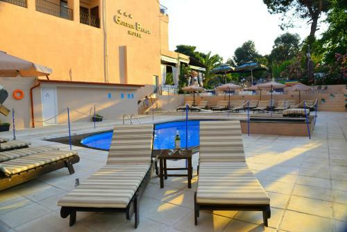 Golden Beach Hotel
