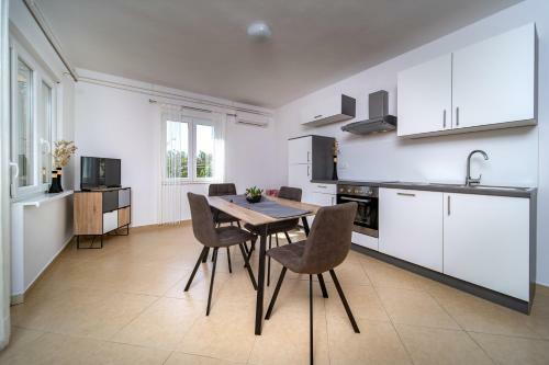 Apartmani Milena