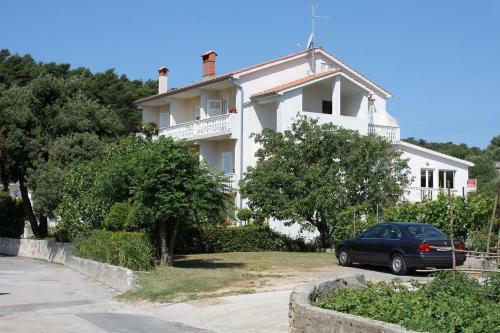 Hostal Apartments And Rooms With Parking Space Palit, Rab - 5039