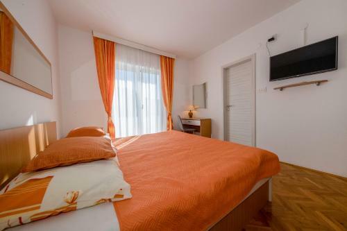 Apartamentos Lili Rab