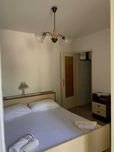 Apartments Pahljina