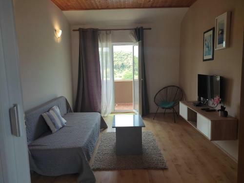 Apartment Arba 1 S Bazenom