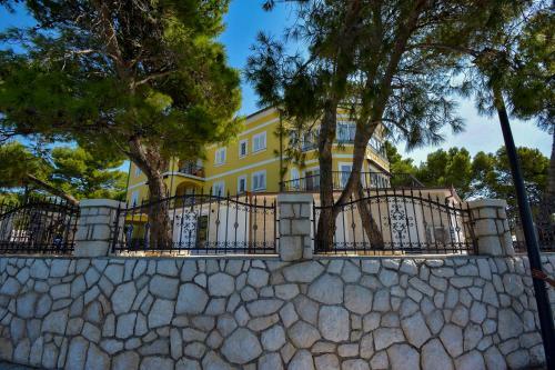 Apartment 10 In Villa Petrac