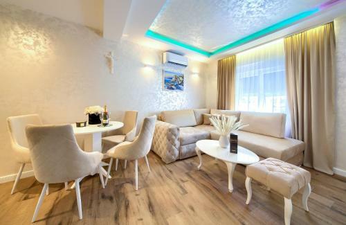 Luxury Apartments Jf