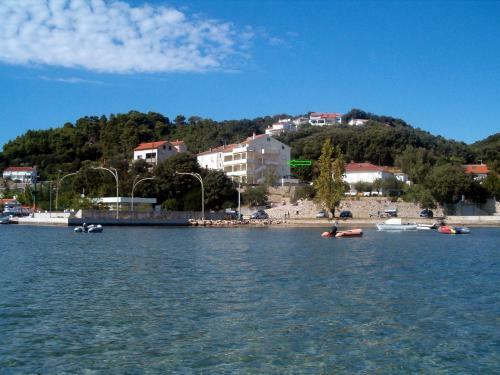 Apartamento Rab - Kampor - Fewo Mit Terasse