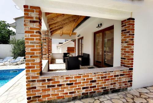 Holiday Homes Sintija