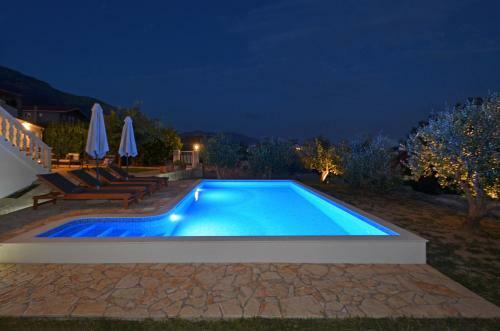 Holiday Home Nevera