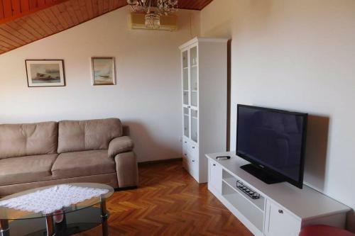 Apartman S Pogledom - Iva