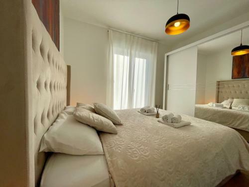 Sunlight Lux Apartment
