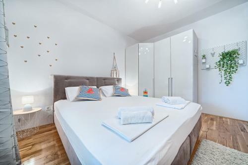 Apartment Villa Hacijenda With Private Pool And Jacuzzi