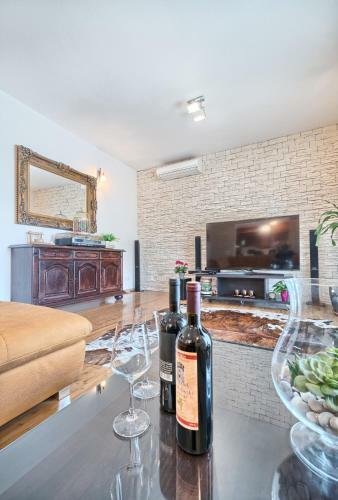 Apartment Villa Hacijenda With Private Pool And Jacuzzi