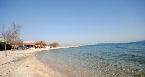 Spacious Apartment Antea