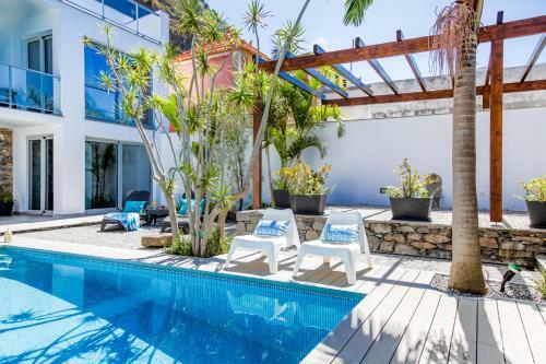 Villa Beach House - By Mhm