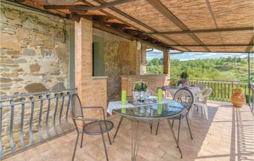 Apartment Pergola