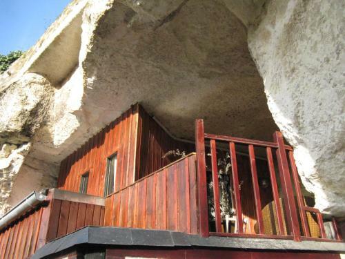 Hostal Les Troglos De Beaulieu