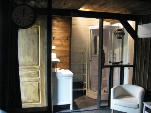Hostal Les Troglos De Beaulieu