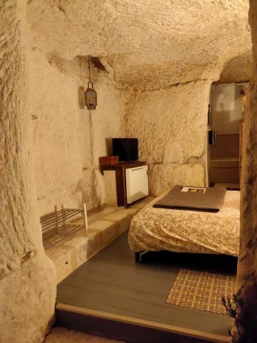 Hostal Les Troglos De Beaulieu