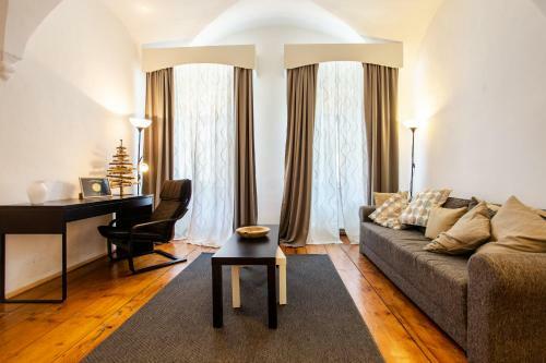 Arcade Apartment