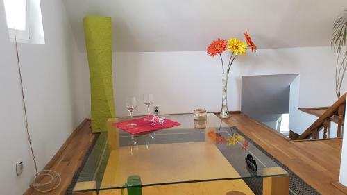 Hostal My Place - Butterflies