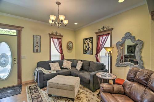Charming Loveland Home With Yard, Walk To Dtwn!