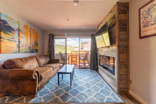 Apartamento Ski-in Ski-out Condo Steps From The Lift