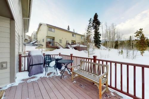 Silverthorne Roost