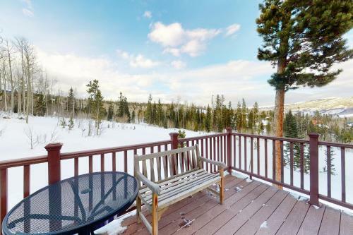 Silverthorne Roost