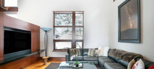 The Estate At Royer Falls By Exceptional Stays
