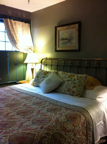 Innkeeper's Place B&B