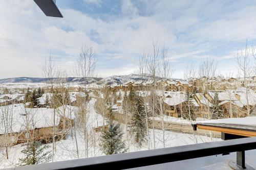 Slopeside Living - 2887