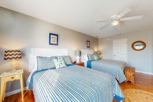 Bear Trap- 20 Village Green Dr