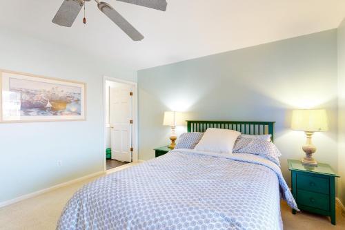 Seabreak -- 31668 North Seaview