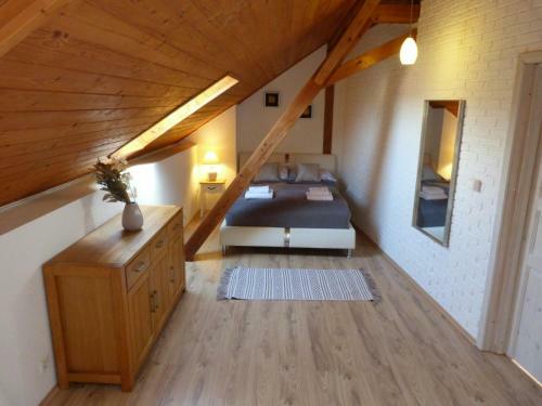Hostal Penzion Stranny