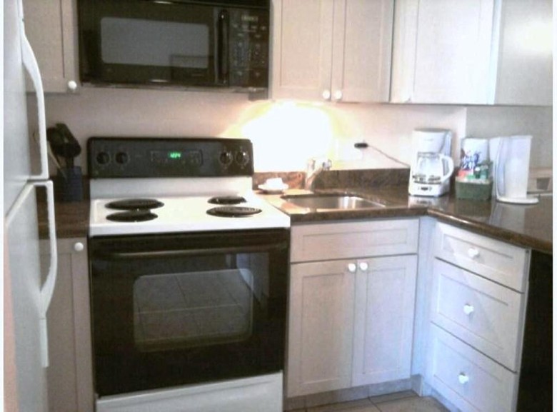 Hotel Kahana Sunset