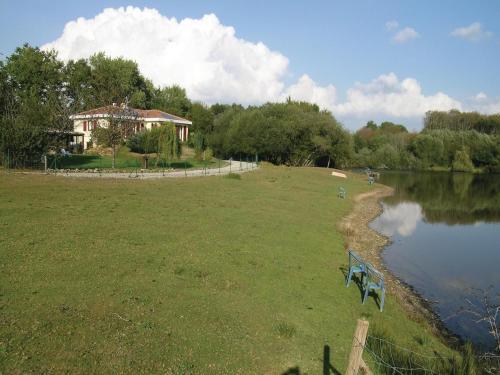 Holiday Home Le Champ St. Pere Le Bois Merlet