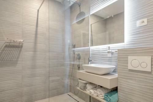 Luxury Villa Sundior Split With Private Pool And Jacuzzi